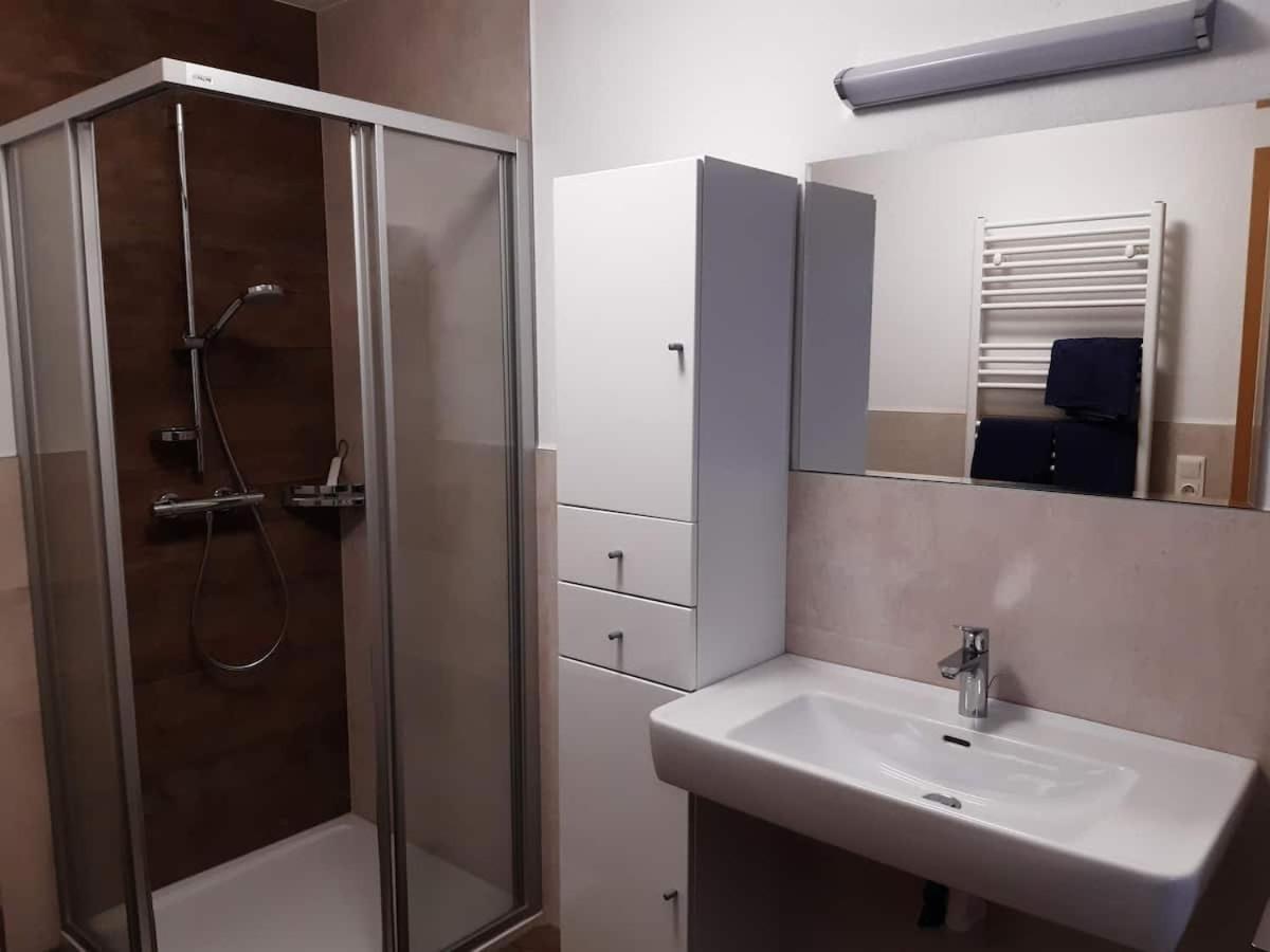 Grosszuegiges Apartment Georg Mayrhofen Barrierefrei Hollenzen 외부 사진